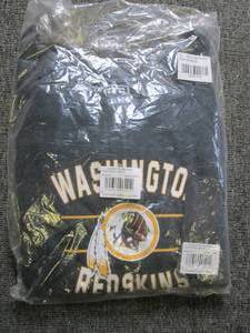 new size medium pull over  redskins...