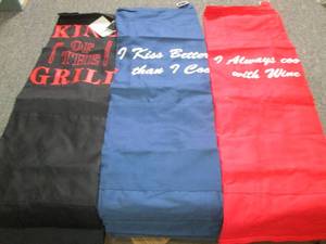 3 new kitchengrill aprons ...