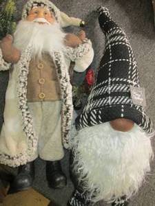 2 holiday decor ...
