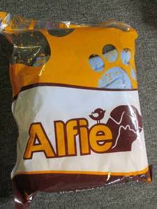 new 4 pc dog blankets ...