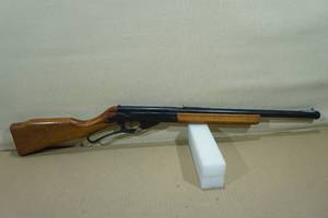 lot 68 image: Vintage Daisy Model 96 Lever Action BB Gun