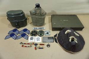 lot 73 image: Military Gear, Patches, and Pins - Mask, Canteen, Mess Kit