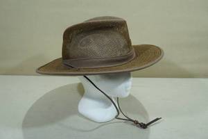 lot 118 image: Henschel Hat Co Fishing Hat - Large - Brown