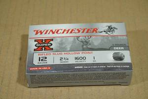 lot 207 image: 5 Winchester Super-X 12 Ga 2-34 1 Oz HP Rifled Slugs