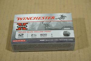 lot 208 image: 5 Winchester Super-X 12 Ga 2-34 1 Oz HP Rifled Slugs