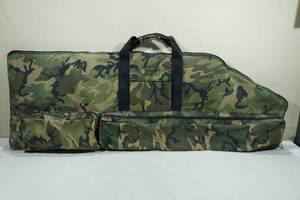 lot 257 image: Camo Soft Bow Case