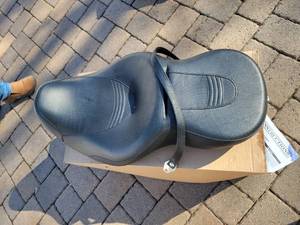 lot 46A image: Harley Davidson 2016 Electra Glide Seat