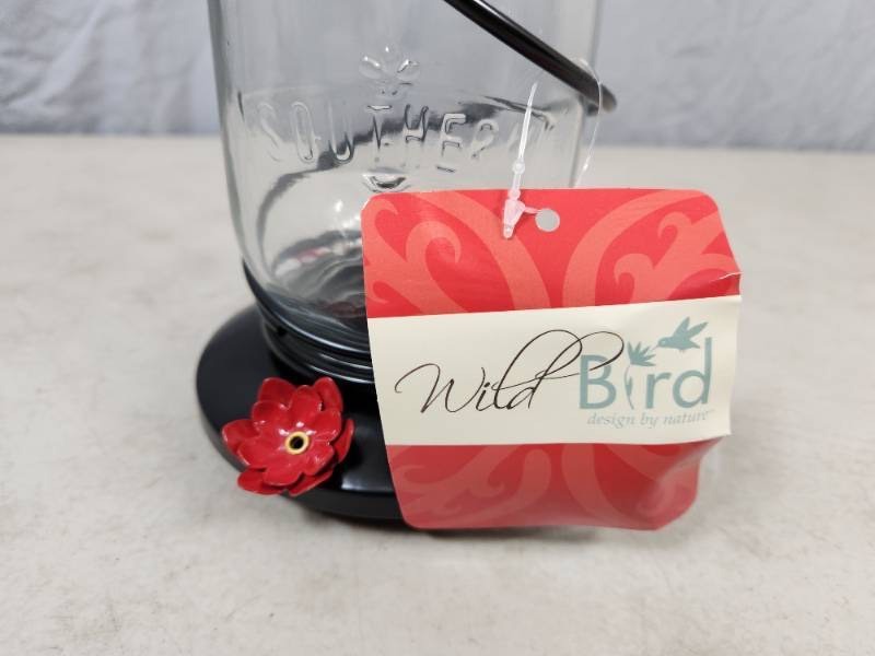 lot 100 image: New Glass Hummingbird Feeder