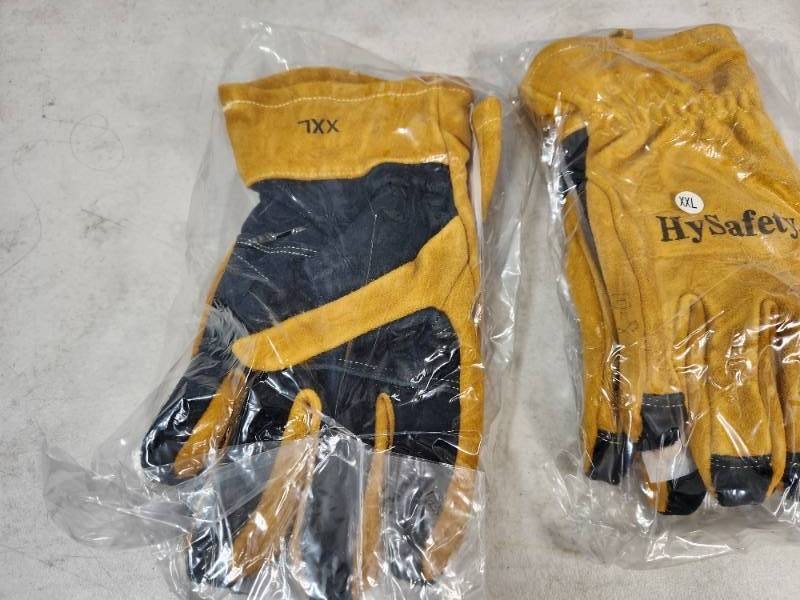 lot 107 image: 2 New Pair of Thermal Fire Fighting Gloves
