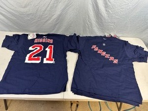 lot 27 image: 5 New Reebok New York Rangers Higgins T-Shirts - Medium