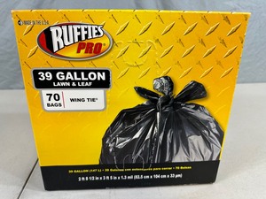 lot 60 image: New Box of 70 Trash Bags