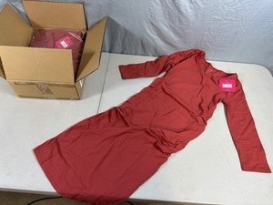 lot 117 image: Case of 6 New Isabel Maternity Dresses