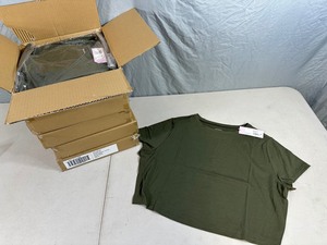 lot 131 image: 30 New Crew Neck T-Shirts