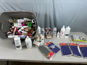 lot 167 image: LARGE Lot of New and Partial Hair Products and More