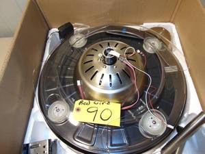 lot 90 image: 42 Retractable Blade Ceiling Fan - Wire Needs Repair