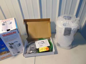 lot 107 image: SunSun Sun HW-704B 525 GPH 5-Stage External Canister Filter with 9W Uv Sterilizer