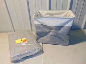 lot 112 image: 3 Pack Large Storage Bags - WhiteGrey