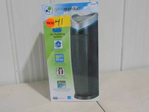 lot 41 image: Germ Guardian Air Purifier with HEPA Filter and UVC Black