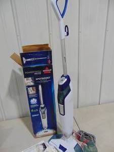 lot 47 image: BISSELL PowerFresh Deluxe Steam Mop - Brite WhiteSapphire Blue -1806