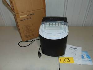 lot 53 image: HAILANG Portable Ice Maker Machine for Countertop