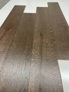392 SF of Premium Engineered Hardwood Flooring 7.5x48 - Cresent Oak - WO