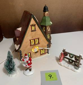 lot 9 image: Bakery Ceramic Holiday House