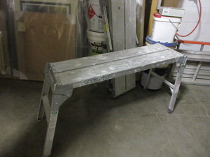 lot 101 image: GREAT LAKES TOOL ALUMINUM WORK PLATFORMS