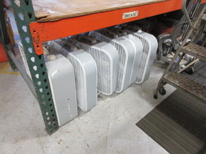 lot 134 image: BOX FANS