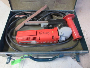 lot 172 image: MILWAUKEE BANDFILE