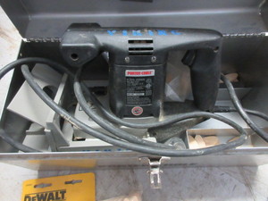 lot 177 image: PORTER CABLE PLATE JOINER BISCUIT CUTTER WITH CASE