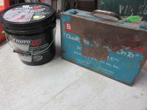 lot 185 image: BOSCH ROUTERS