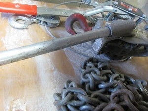 lot 245 image: LITTLE  MULE 3000 CABLE HOIST