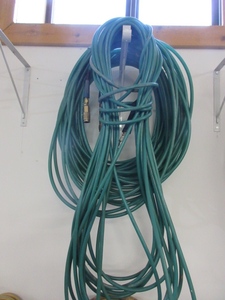 lot 256 image: GREEN AIR HOSE