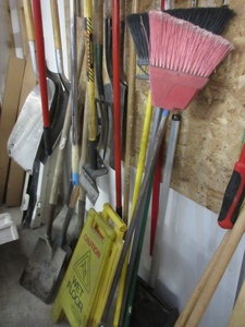 lot 271 image: BROOMS, PUSH BROOMS, DUST PANS, WET FLOOR SIGNS