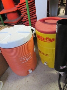 lot 275 image: 5 GALLON WATER JUGS WITH CUP DISPENSER