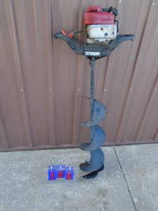Strike Master 9 ice auger. Good used condition. Tested & works. As shown.