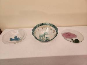 Art Glass Serving Lot