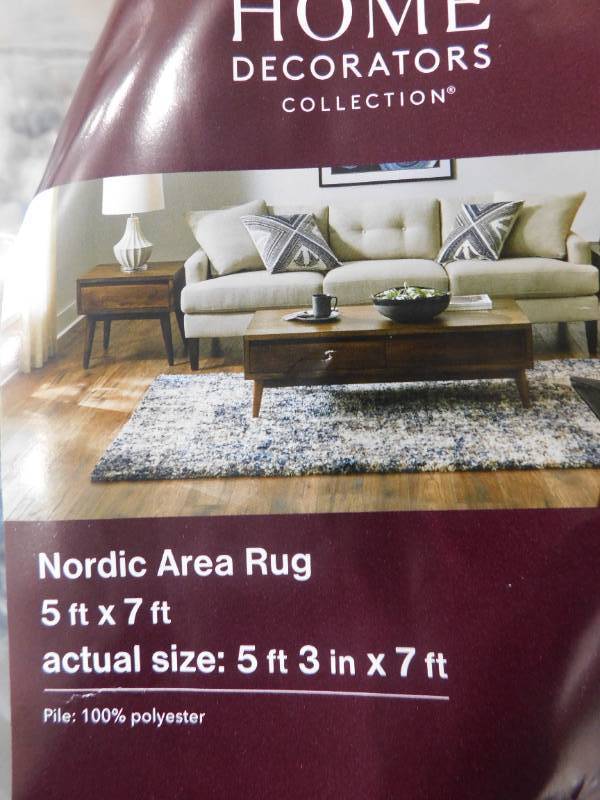 lot 91 image: Home Decorators Collection Nordic Blue 5 ft. x 7 ft. Abstract Shag Area Rug