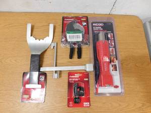 lot 96 image: Plumbing Tool Lot