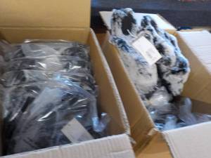 12 Pair of New Slippers size L...
