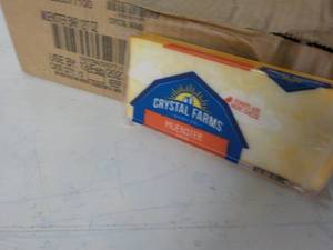 12 - 7 oz Pkgs Crystal Farms Muenst...