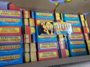 18 - 1 34 oz Boxes Sprinkled Anima...