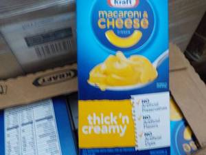 Case of 24 Kraft macaroni and Chees...