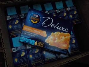 Case of 24 Kraft Deluxe Cheddar Din...