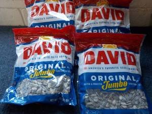 4 - 16 oz Bags David Jumbo Sunflowe...