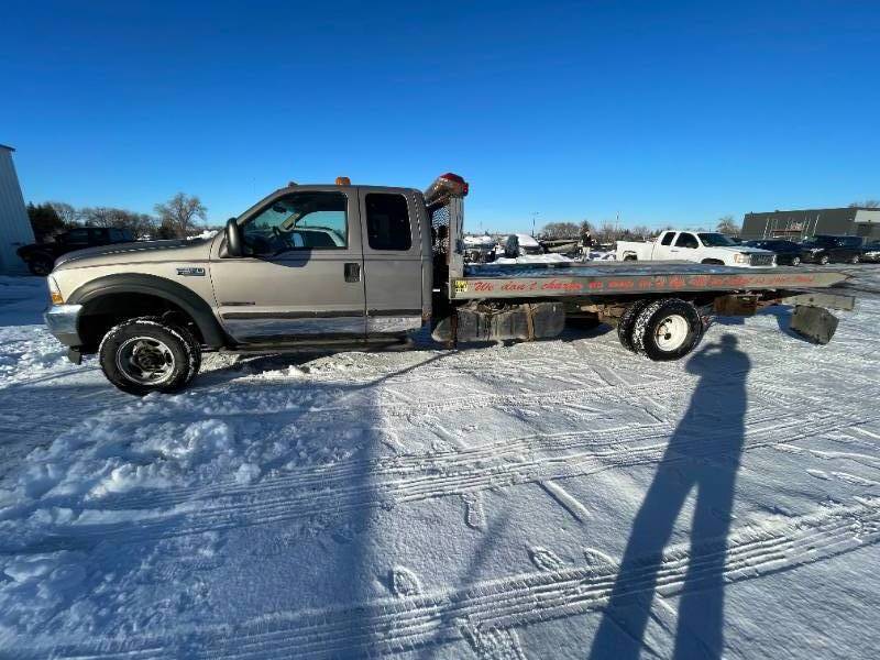 2002 Ford F250 - DIESEL - TOW TRUCK - 4X4