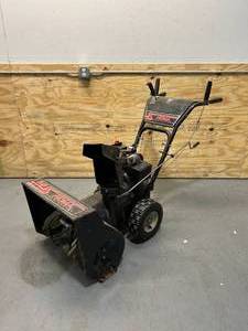 lot 61 image: NOMA 5HP 24 Snow Blower