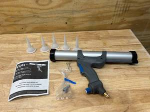 lot 34 image: COX 63006-600 Fenwick 600 ml Sausage Pneumatic Applicator
