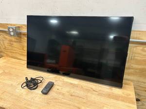 lot 52 image: PANASONIC 42 Full HD LCD Display (TH42LFE6U)