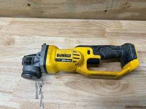lot 69 image: DEWALT 20V MAX Lithium Ion 4-12 (115mm)  5 (125mm) Grinder (Tool Only)